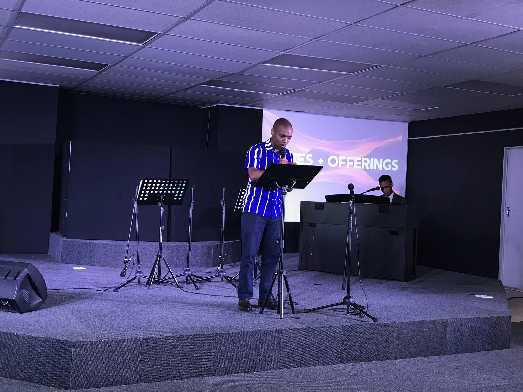 Sunday Service photo 3